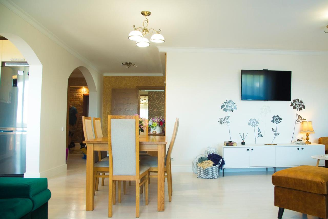 Šiauliai Lyra63 Large 80Sq M Top 14 Floor מראה חיצוני תמונה